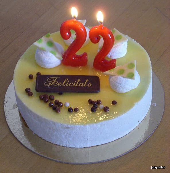 Тортик 22 года