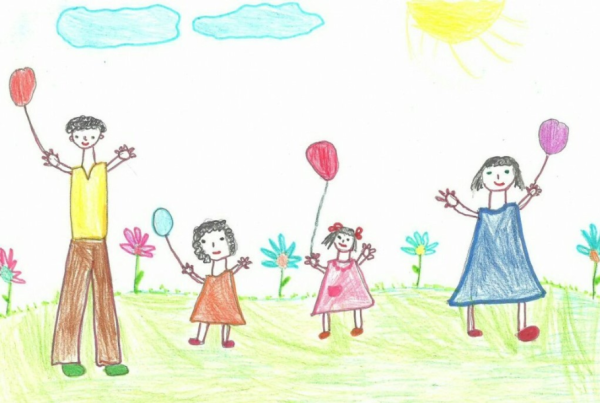 Детские рисунки семьи