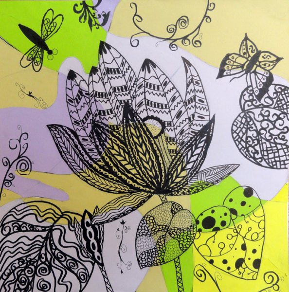 Композиция из стилизованных цветов