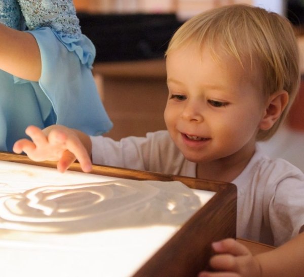 Рисование на Песочном столе для детей