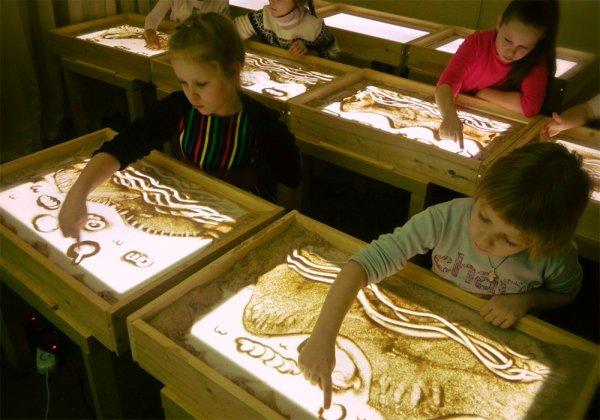 Рисование песком для малышей