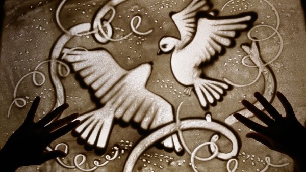 Рисование песком подводный мир