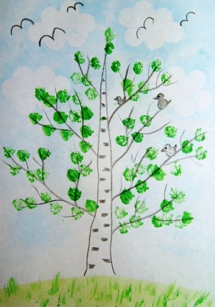 Береза в детском саду