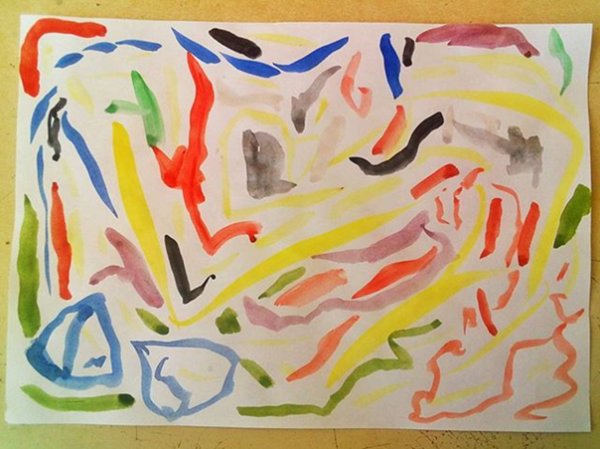 Фото ели рисует ребенок