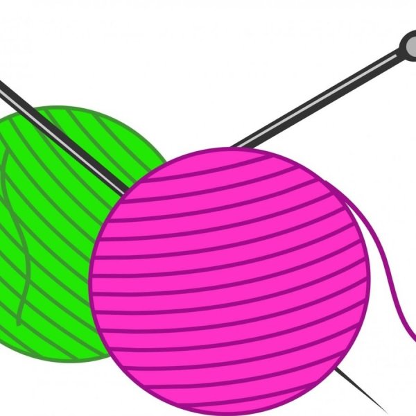 Моток ниток со спицами