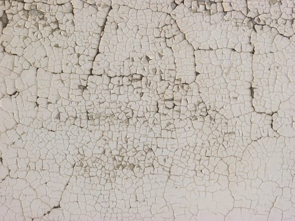 Потрескавшаяся краска