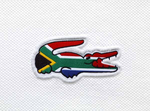 Логотип лакост на обуви