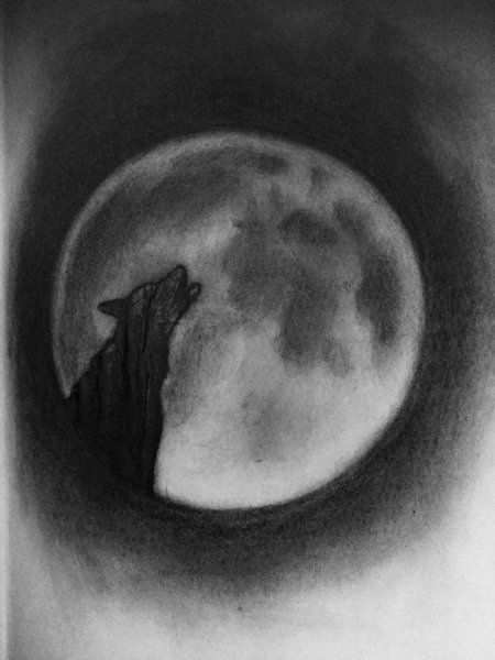 Луна в облаках