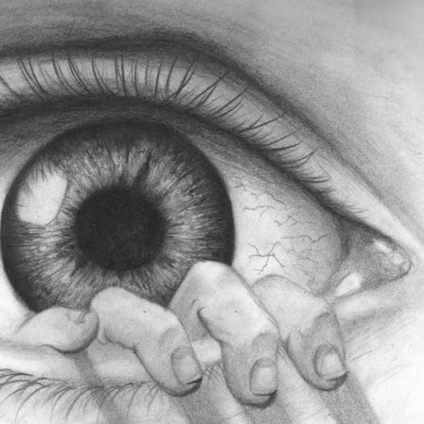 Нарисовать страшные глаза