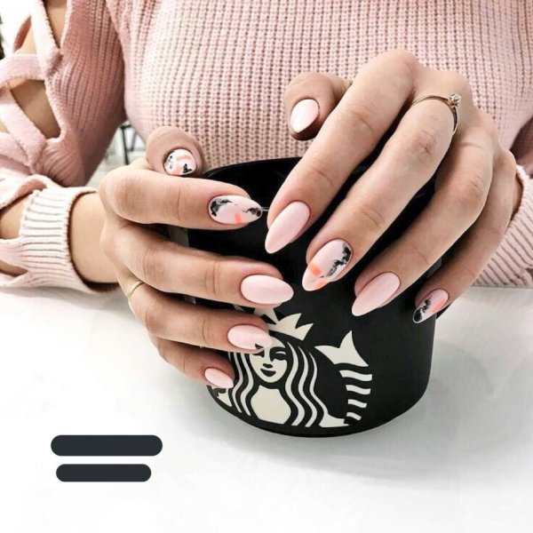 Оригинальный стильный маникюр