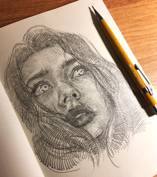 Лицо карандашом