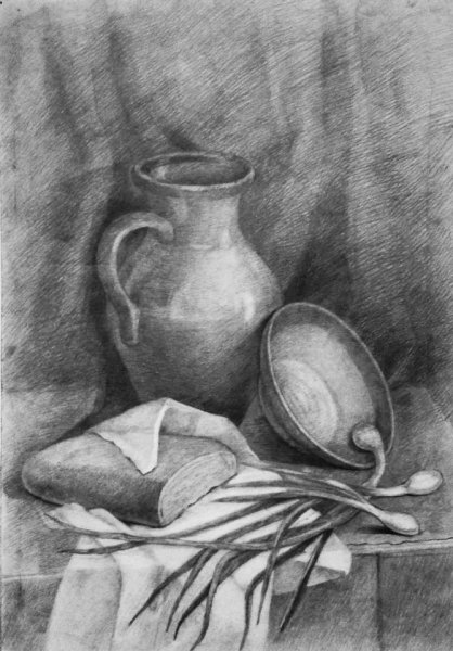 Сложный натюрморт карандашом