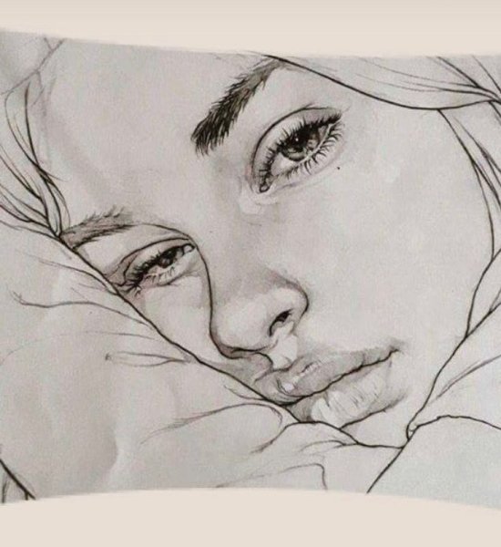 Девушка карандашом