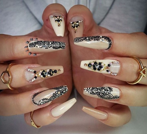 Ногти в арабском стиле
