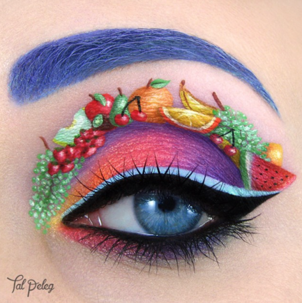 Необычный макияж глаз сложный
