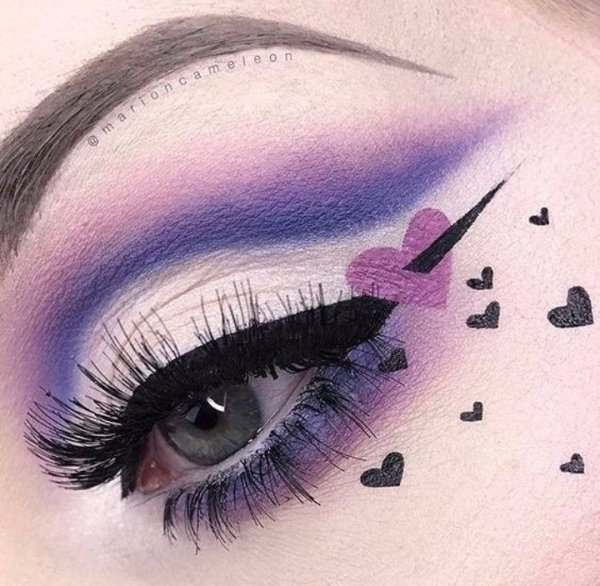 Необычный макияж глаз