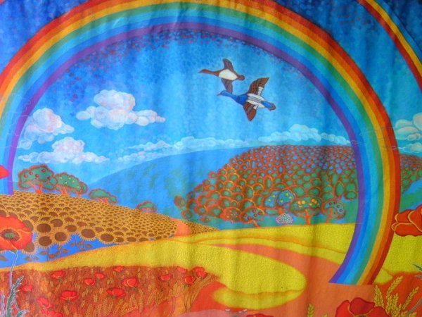 Пейзаж с радугой декоративный