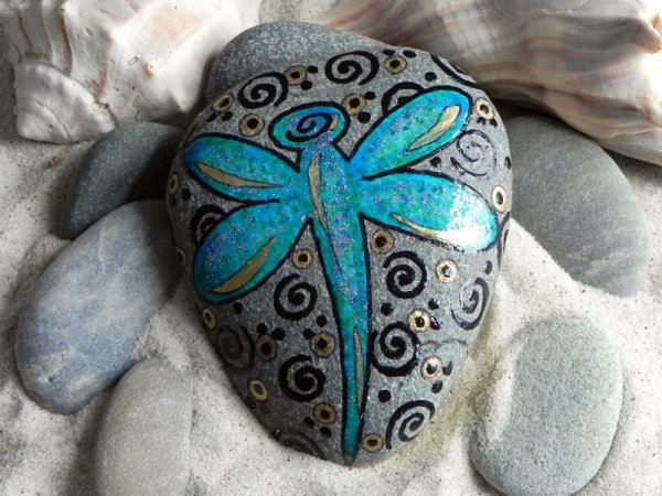 Роспись на камнях