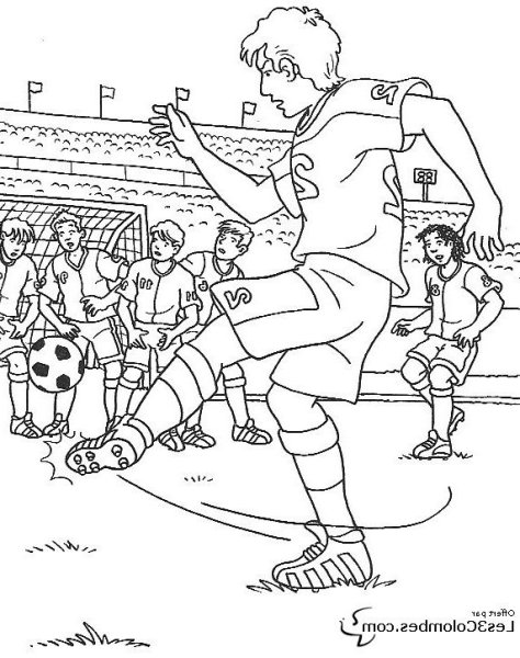 Разукрашки для мальчиков футбол