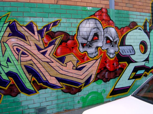 Рисование граффити