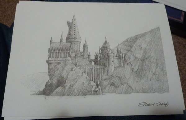 Натюрморт карандашом Хогвартс