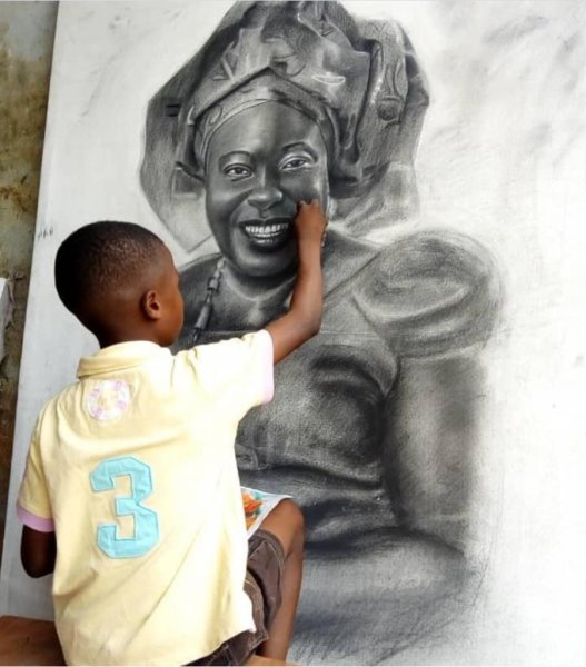 Портрет афроамериканца карандашом