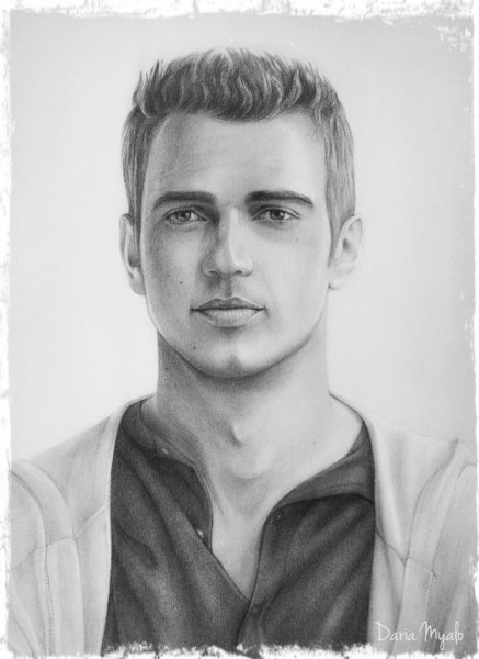 Йен Сомерхолдер карандашом