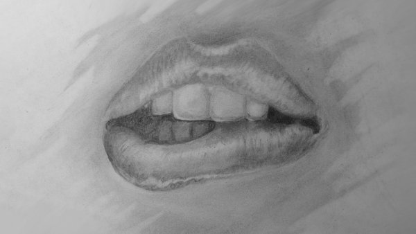 Карандаш для губ