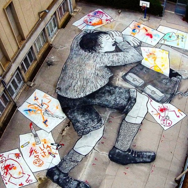 Стрит арт в одежде