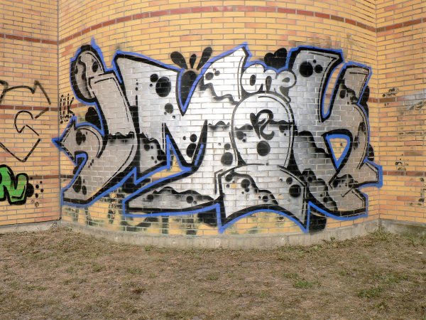 Объемные граффити на бумаге