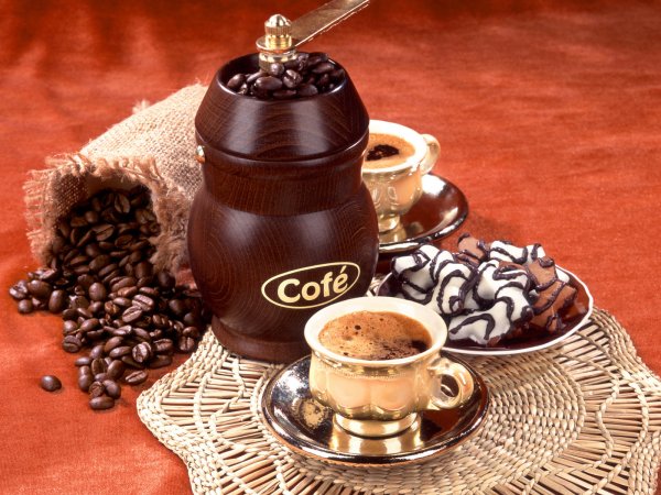 Чашечка кофе для поднятия настроения