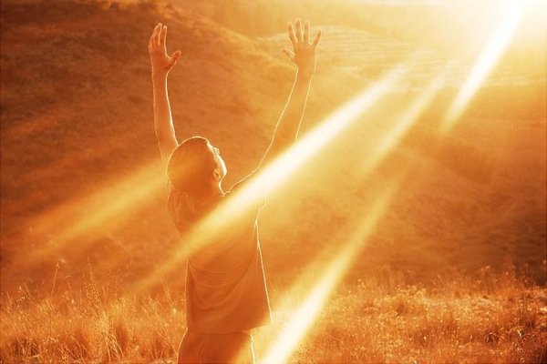 Человек и солнце