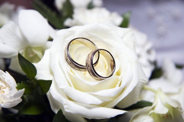 Обручальное кольцо