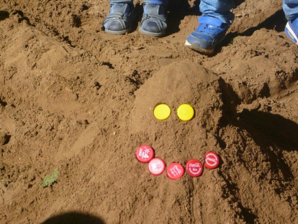 Песок день песка