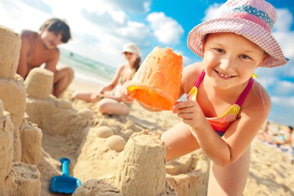 Дети на море качественное