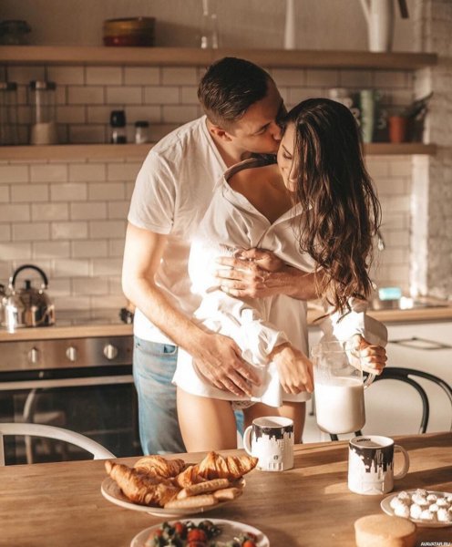 Фотосессия на кухне пара