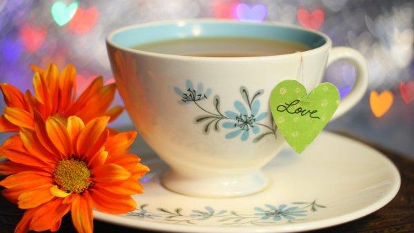Чашечка чая для хорошего настроения