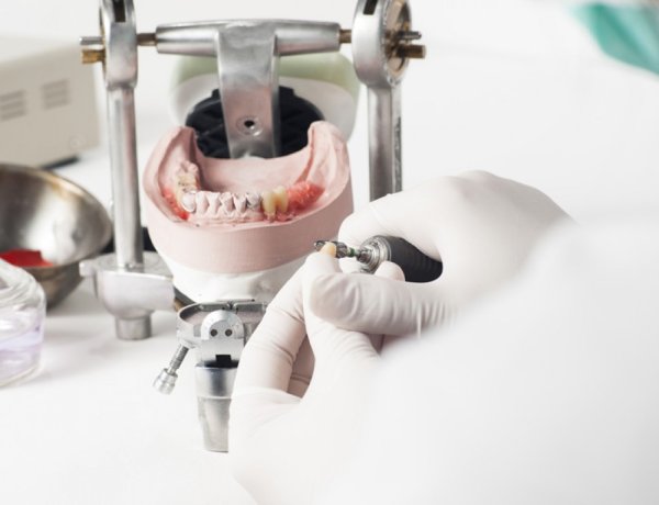 Паечная в стоматологии