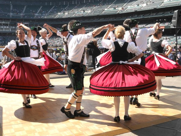 Народный танец Германии Лендлер