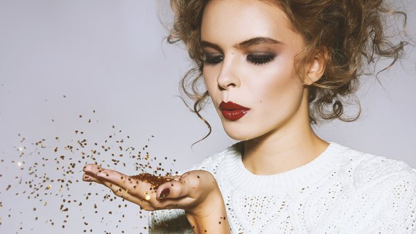 Макияж реклама