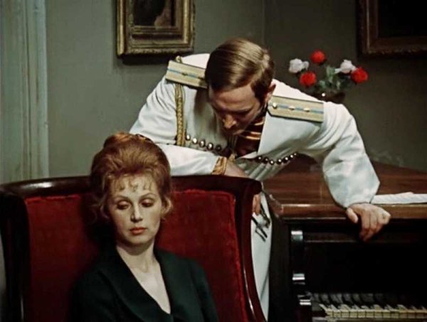 Дни Турбиных фильм 1976