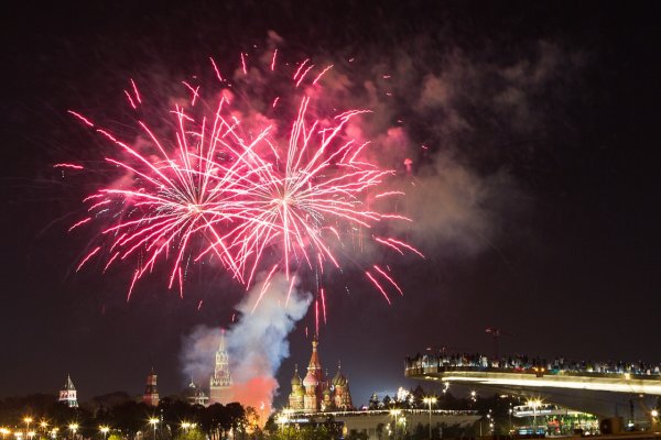 Праздник на красной ПЛОЗАД