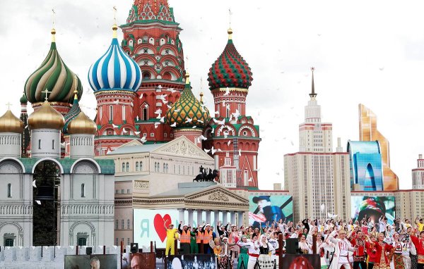 Праздник на красной площади