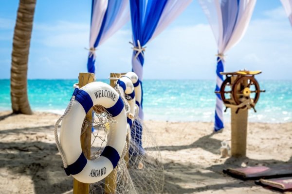Свадьбы на море в морском стиле