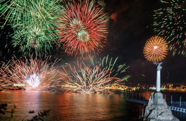 Дворец главного командира Черноморского флота в Севастополе