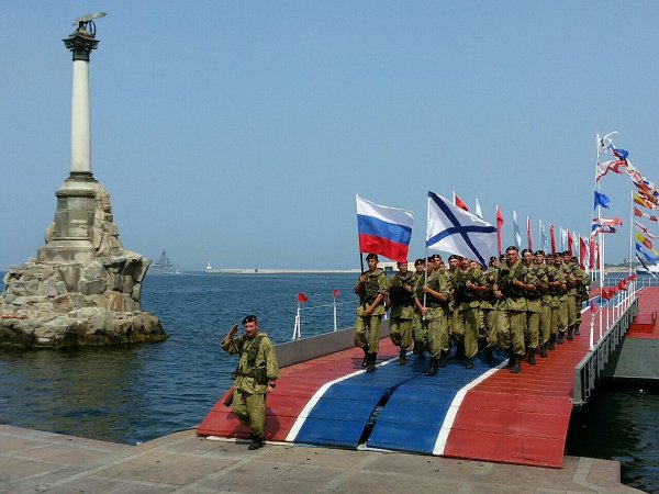 Праздник Победы брига Меркурий в Севастополе