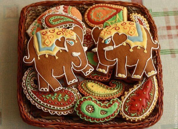 Пряник на день рождения девочке бантик