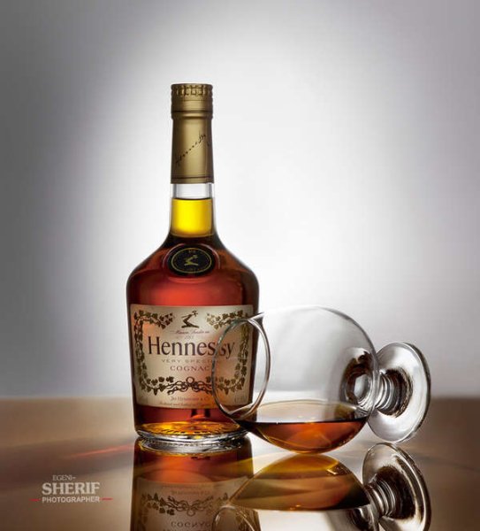 Открытка с коньяком