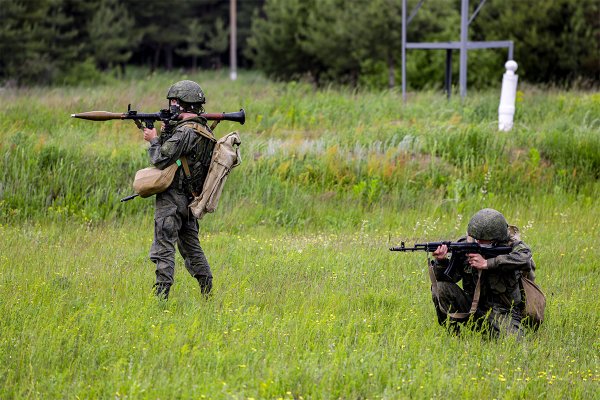 Мотострелки ЗВО