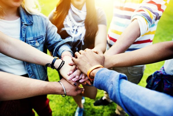 Открытки жму руку